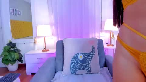 Aurora Miiller  online show from October 2, 9:22 pm