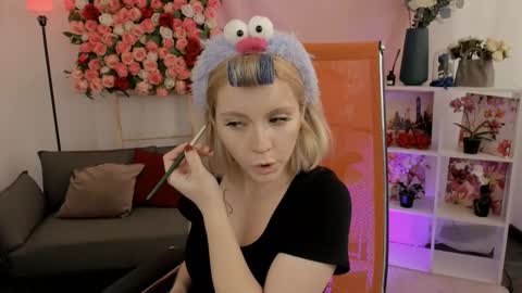 Snapshot of aurorawrenfield chatting on March 5, 4:52 am aurorawrenfield online show from March 5, 4:52 am