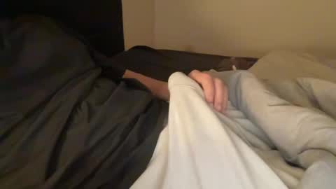 Snapshot of ausdude_95 chatting on August 5, 12:08 pm ausdude_95 online show from August 5, 12:08 pm