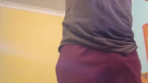 auslad9443 online show from March 21, 1:21 am