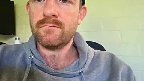 aussie_dadbod6969 online show from June 5, 12:06 am