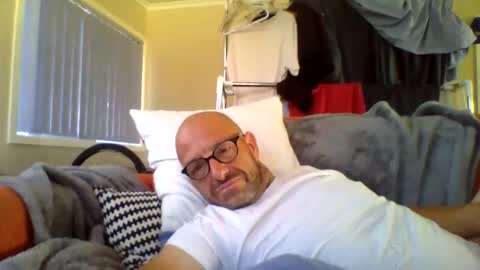 aussieguy59660 online show from January 6, 8:18 am