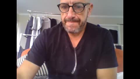aussieguy59660 online show from January 11, 8:36 pm