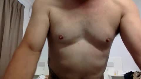 aussieguy59660 online show from February 4, 8:14 pm