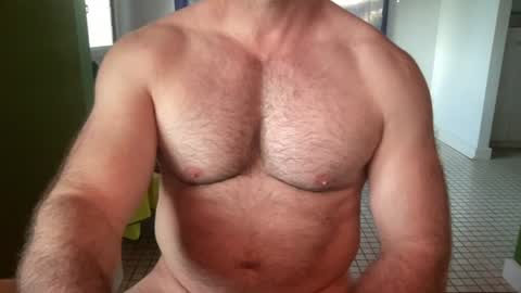 AussieMuscleDad online show from July 25, 8:23 am