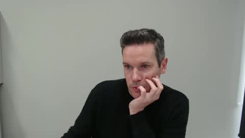 aussiesurfer0000 online show from December 2, 6:41 am