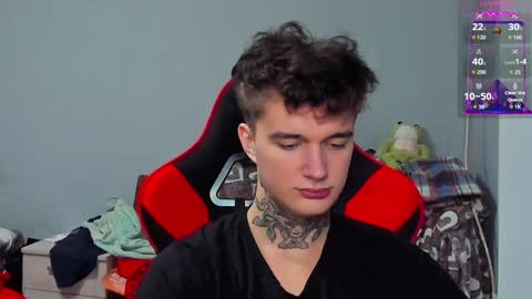 Snapshot of austen_milker chatting on December 29, 5:42 am Austen online show from December 29, 5:42 am