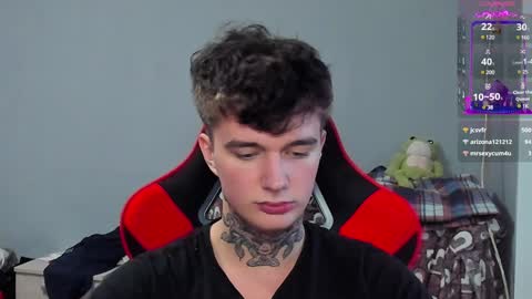 Snapshot of austen_milker chatting on December 29, 8:44 am Austen online show from December 29, 8:44 am