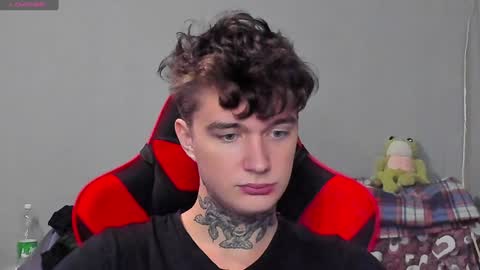 Snapshot of austen_milker chatting on January 4, 3:49 pm Austen online show from January 4, 3:49 pm