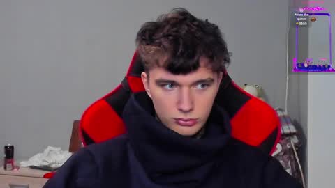 Snapshot of austen_milker chatting on January 9, 3:55 pm Austen online show from January 9, 3:55 pm