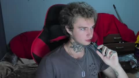 Snapshot of austen_milker chatting on November 1, 2:41 pm Austen online show from November 1, 2:41 pm