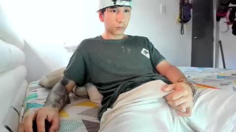 austin1119a online show from December 20, 5:53 pm