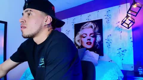 Snapshot of austin_collinss chatting on February 15, 5:41 am AUSTIN online show from February 15, 5:41 am