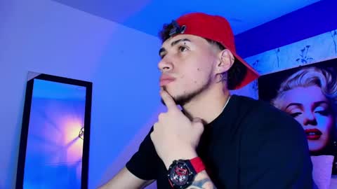 Snapshot of austin_collinss chatting on February 27, 1:59 am AUSTIN online show from February 27, 1:59 am
