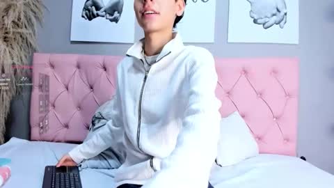 Austin  online show from April 28, 1:16 pm