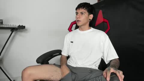 Austin online show from December 16, 8:14 pm