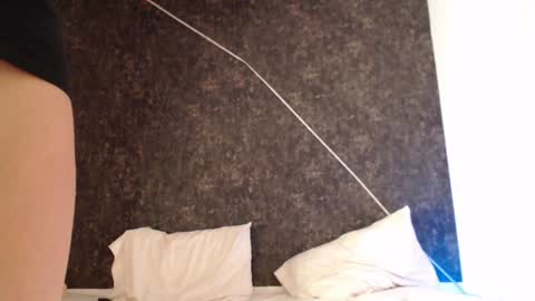 austin_mia45 online show from January 11, 5:20 am