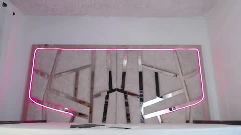 austin_mia45 online show from March 8, 9:50 am