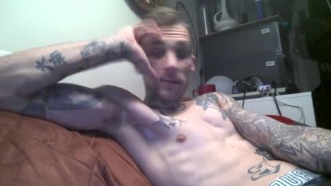 Snapshot of austinisking1916 chatting on December 18, 12:40 pm Austin is King online show from December 18, 12:40 pm