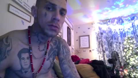 Snapshot of austinisking1916 chatting on December 23, 12:30 pm Austin is King online show from December 23, 12:30 pm