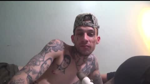 Snapshot of austinisking1916 chatting on January 21, 9:24 am Austin is King online show from January 21, 9:24 am