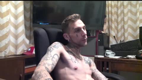 Snapshot of austinisking1916 chatting on February 11, 1:41 pm Austin is King online show from February 11, 1:41 pm