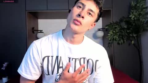 Austin  online show from March 26, 7:52 pm