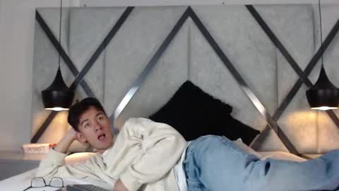 austinreeds online show from October 5, 11:52 am