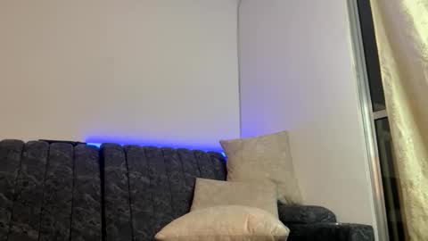 AustinTorres  online show from May 18, 4:07 am