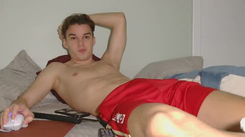 Snapshot of auston_r1ch chatting on January 23, 8:45 pm Auston 3 online show from January 23, 8:45 pm