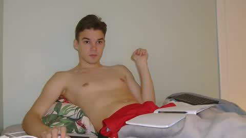Snapshot of auston_r1ch chatting on September 25, 7:17 pm Auston 3 online show from September 25, 7:17 pm