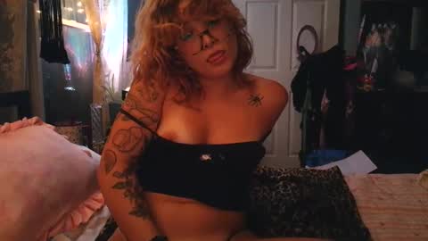 Autie 3 online show from May 8, 2:39 am