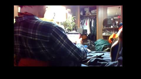 Snapshot of automaticmechanic chatting on December 17, 7:07 am Senior Agua online show from December 17, 7:07 am