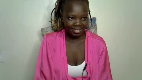 Snapshot of autumnbeagle chatting on October 30, 9:33 am autumnbeagle online show from October 30, 9:33 am