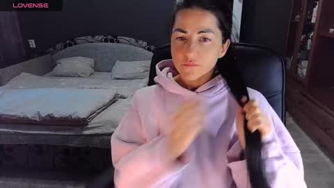 Snapshot of ava__doll chatting on March 7, 12:02 pm Ava online show from March 7, 12:02 pm