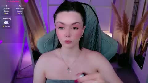 Snapshot of ava_blushy chatting on July 27, 2:02 pm Ava online show from July 27, 2:02 pm