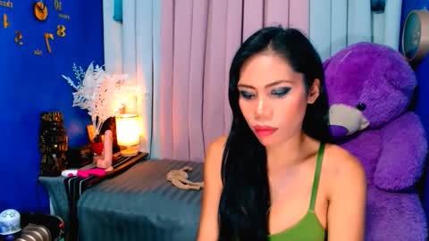 Ava online show from February 4, 5:55 pm
