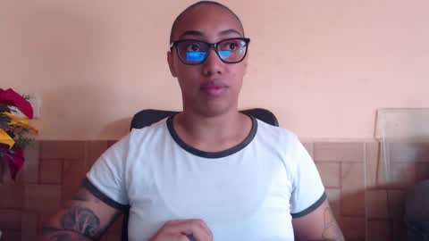 Snapshot of ava_f0xy chatting on May 12, 6:16 pm Ava Jordana online show from May 12, 6:16 pm