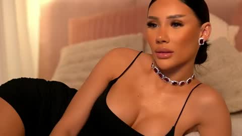 Snapshot of ava_heath chatting on April 21, 12:12 am Ava online show from April 21, 12:12 am