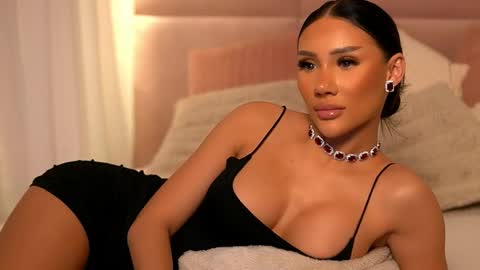 Snapshot of ava_heath chatting on April 21, 2:51 am Ava online show from April 21, 2:51 am