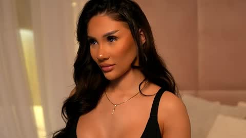 Snapshot of ava_heath chatting on May 4, 12:17 am Ava online show from May 4, 12:17 am