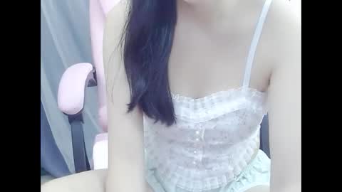 Snapshot of ava_sexy99 chatting on April 15, 2:51 am ava_sexy99 online show from April 15, 2:51 am