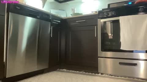 Ava . Support my channel by using my affiliate link to make your account  Thanks  online show from December 11, 3:56 am