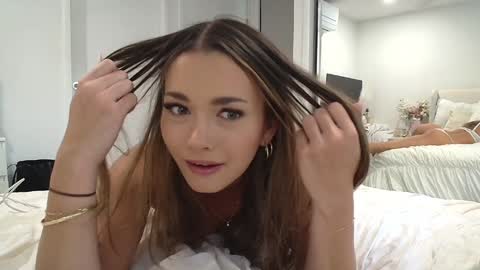 Snapshot of avabrooks chatting on September 29, 10:25 pm Ava Brooks online show from September 29, 10:25 pm