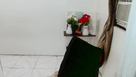 avacadaxcx online show from February 23, 1:25 am