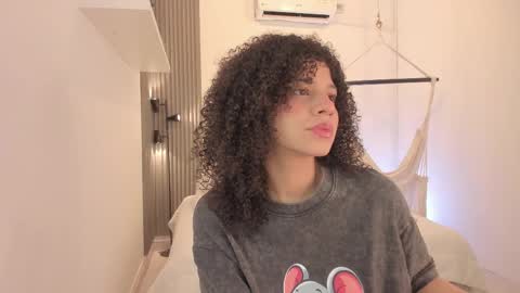 Avalon online show from December 19, 7:54 pm