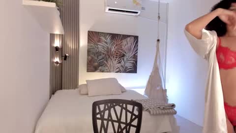 Snapshot of avalon_badger chatting on March 2, 8:04 pm Avalon online show from March 2, 8:04 pm