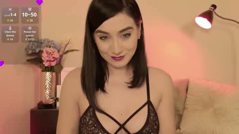 Ava Luna online show from February 26, 7:40 am