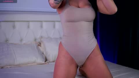 Ava online show from February 9, 4:16 am