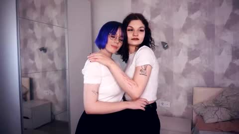 avaobierne online show from November 19, 7:58 pm